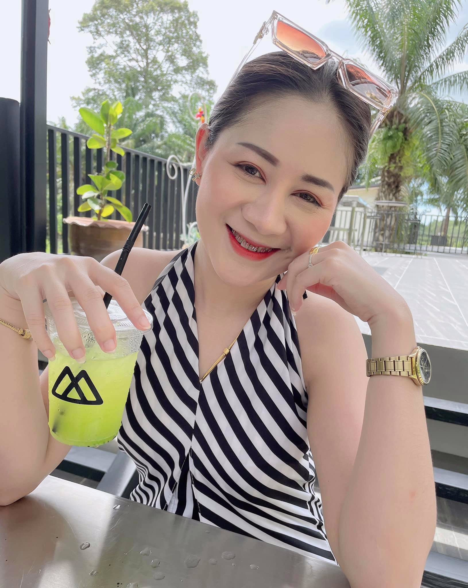 หาเพื่อนคุย หาคนคุย หาแฟน แอดมาคุยกันได้น่าาเหงา 