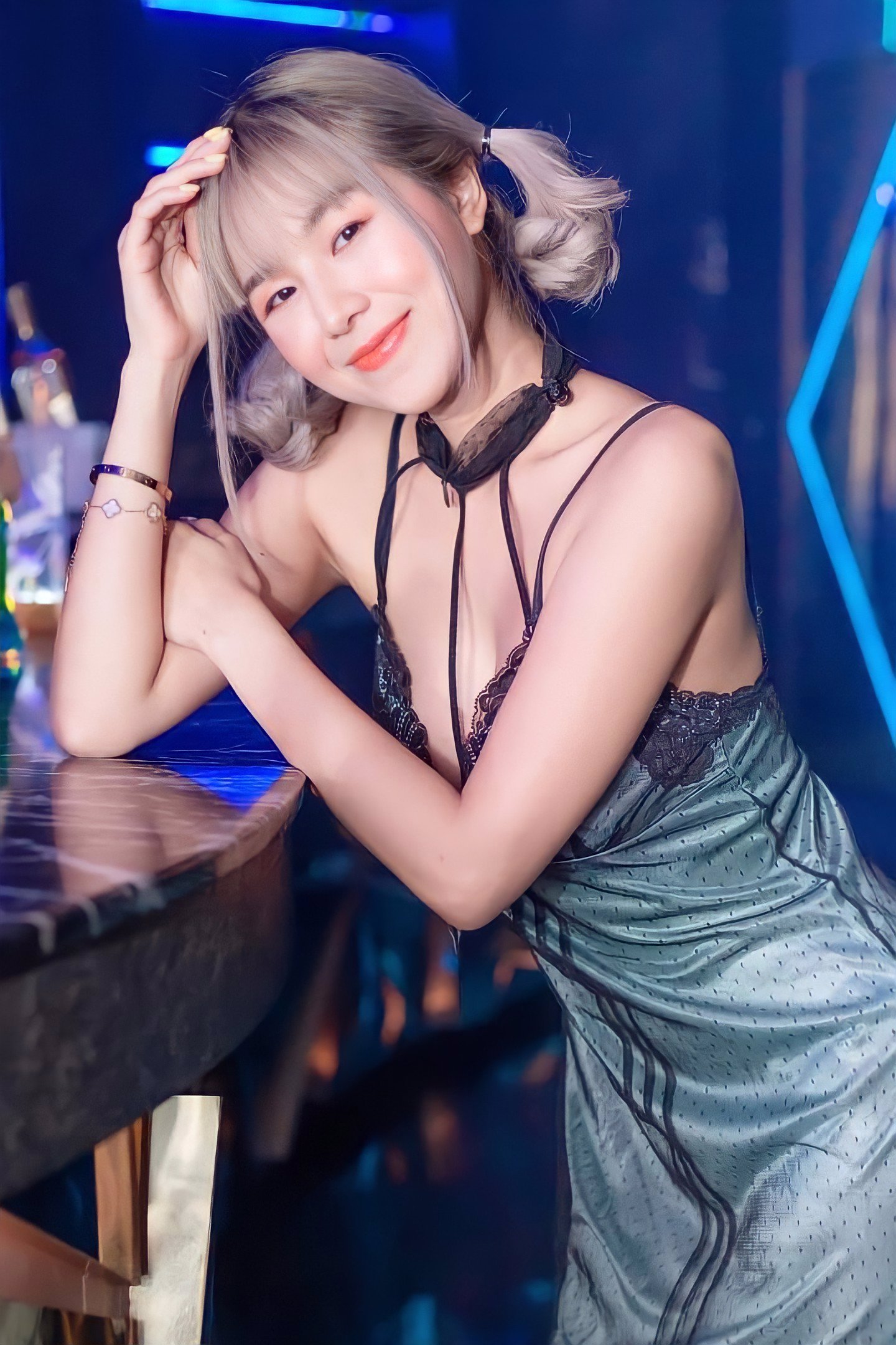 พลอยใส หาชั่วคราว ID : ploysl35