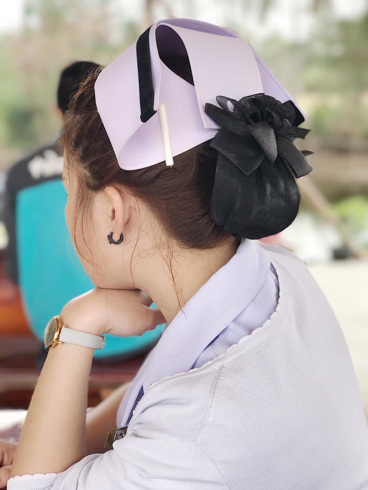 เป็นพยาบาลค่ะหากพี่ใจดีซัพพอร์ท